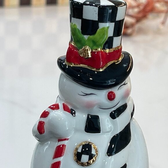 MacKenzie-Childs Courtly Check Snowman Salt & Pepper Set – New in Keepsake Box - Picture 11 of 12
